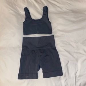 SETactive sculptflex box cut bra and biker shorts
